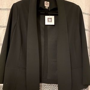 NWT Anne Klein black blazer